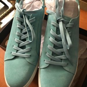 Kenneth Cole New York Kan Sneakers SIZE 11 NWT